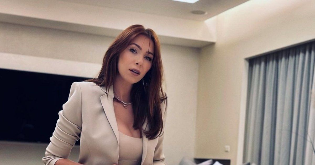 شاهد .. دانييلا رحمة تحتفل بعيد ميلاد والدها.. وهكذا بدت في طفولتها