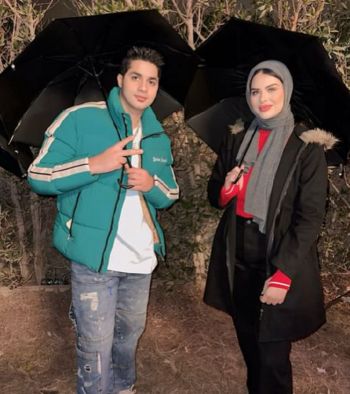 شاهد .. عنبة يروج لمسلسله “عتبات البهجة” من الكواليس - بالصورة