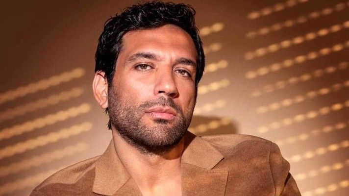 شاهد .. حسن الرداد يرثي شقيقه في ذكرى وفاته بكلمات مؤثرة