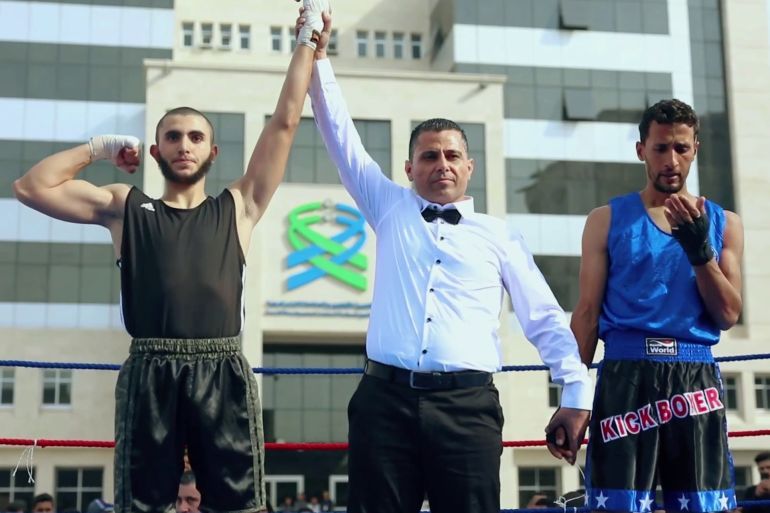 عبد الله بن محمود الغلبان بطل ملاكمة سابق
