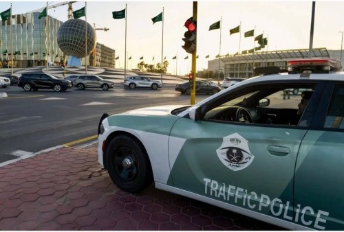 المرور السعودي يعلن عن شروط جديدة يجب أن تتضمنها رخصة قيادة الزائر والمقيم في المملكة