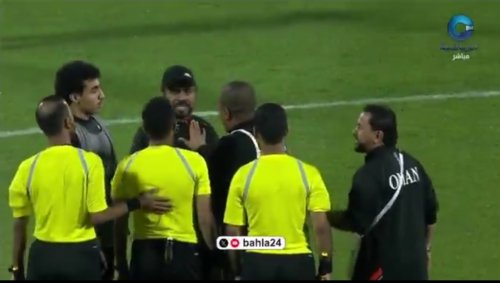 بعد فوز اليمن وتأهله إلى نهائي كأس الخليج.. الاستديو التحليلي لقناة عمان الرياضية يكشف السبب الذي جعل مدرب المنتخب العماني يهاجم حكم المباراة
