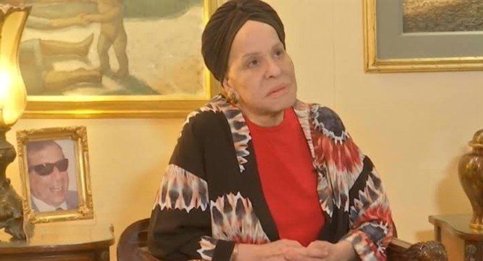 شاهد .. وفاة أرملة الفنان الراحل سيد مكاوي