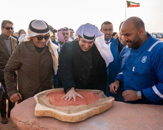 شاهد .. وزير الإعلام الكويتي يفتتح مشروع "جيوبارك الكويت" بهدف تعزيز السياحة الثقافية والتعليمية