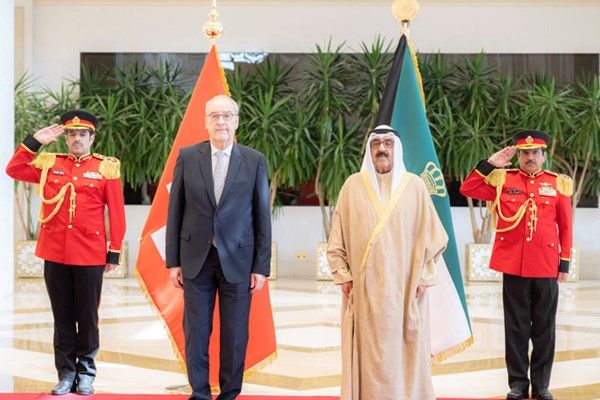 بالفيديو.. الأمير بحث مع رئيس الاتحاد السويسري القضايا المشتركة والمستجدات الإقليمية والدولية