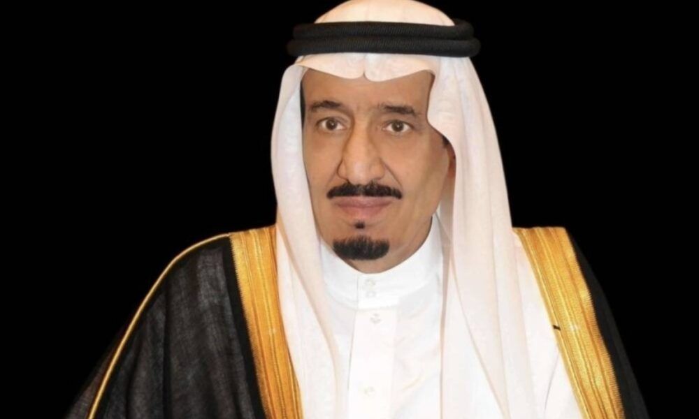 منح وسام الملك عبدالعزيز لـ 200 مواطن لتبرعهم بالأعضاء