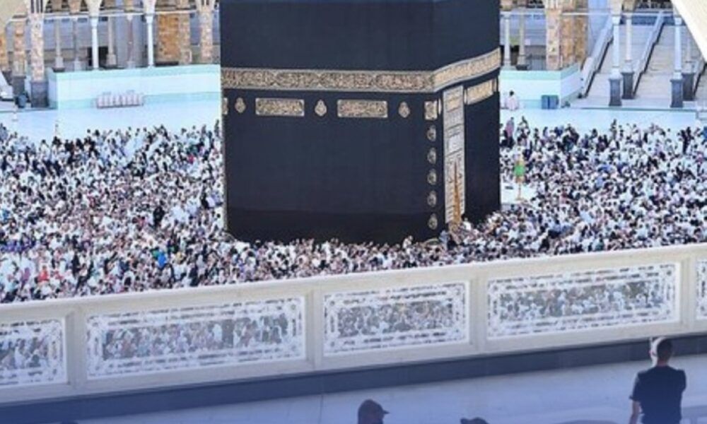 الداخلية: تأشيرات الزيارة لا تسمح بأداء فريضة الحج