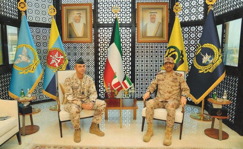 رئيس الأركان بحث التعاون العسكري مع إيطاليا