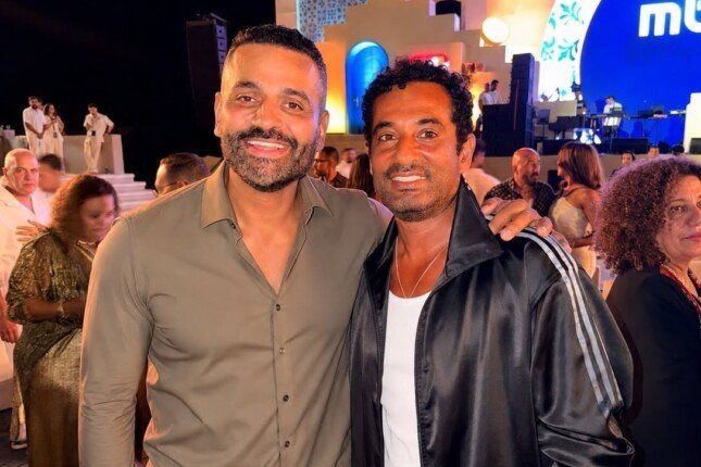 شاهد .. بعد نجاح «إفراج».. عمر السعيد يلتقي عمرو سعد ونجوم الفن في حفل «اتفرج» بالساحل الشمالي