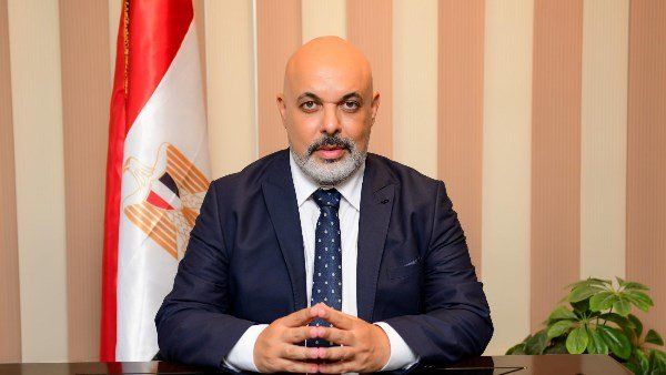 شعبة الذهب والمعادن تعلن موافقة الأعلى للجامعات على برنامج «فنون الحلى والمجوهرات»