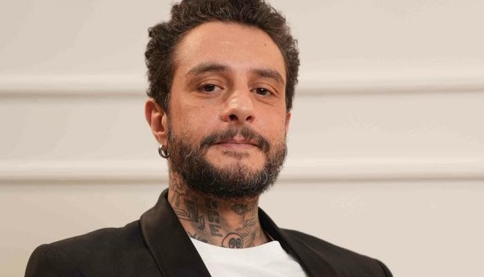 شاهد .. مفاجأة جديدة لأحمد الفيشاوي.. «نمبر وان» يعيده إلى صدارة البطولة السينمائية