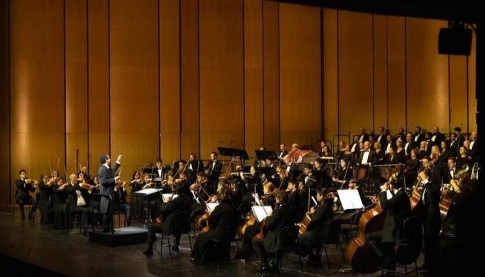 شاهد .. هانز زيمر ونجوم الأوبرا والباليه في أبوظبي.. مهرجان استثنائي للفنون في 2026