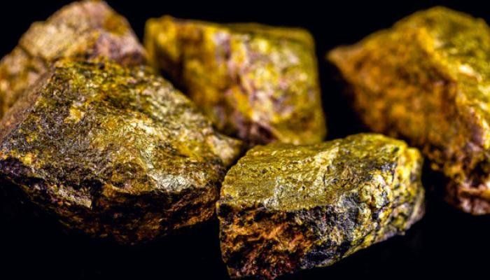 النيجر تعزز سيطرتها على اليورانيوم وتفتح الباب أمام استثمارات جديدة