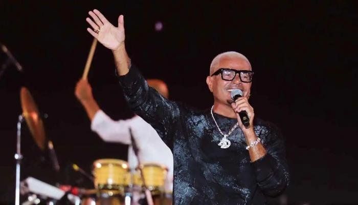 شاهد .. ليلة استثنائية مع «الهضبة».. موعد حفل عمرو دياب في القاهرة وأسعار التذاكر