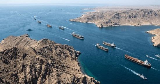 أمين "التعاون الخليجى": نرفض استهداف إيران لأمن الملاحة في مضيق هرمز