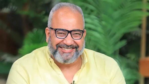 شاهد .. بيومي فؤاد يتصدر وسائل الإعلام بعد أزمته مع طليقته ويتفاعل معه الجمهور.. ما القصة؟