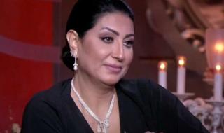 شاهد .. وفاء عامر تبكي بشدة في جنازة زوجة نضال الشافعي وتتصدر الترند