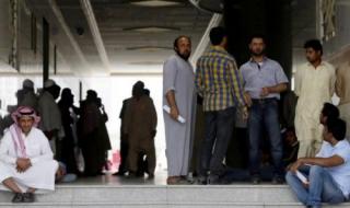 استعدوا للرحيل.. بعد 40 يوماً سوف يتغير سوق العمل في السعودية بشكل جذري ولن يستطيع الوافدين العمل في أي مهنة إلا بعد تنفيذ هذه الشروط
