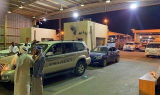 سيتم إعادتهم من منفذ الوديعة ومنعهم من دخول المملكة.. مشكلة جديدة تواجه المغتربين اليمنيين الذين غادروا السعودية بتأشيرة خروج وعودة