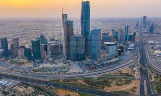 تقرير إنجازات برنامج التحول الوطني 2025: أنجزنا ومكملين